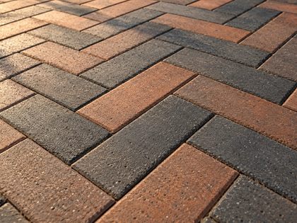 Hard-wearing paving for driveways, walkways and yards.