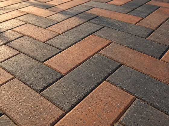 Hard-wearing paving for driveways, walkways and yards.